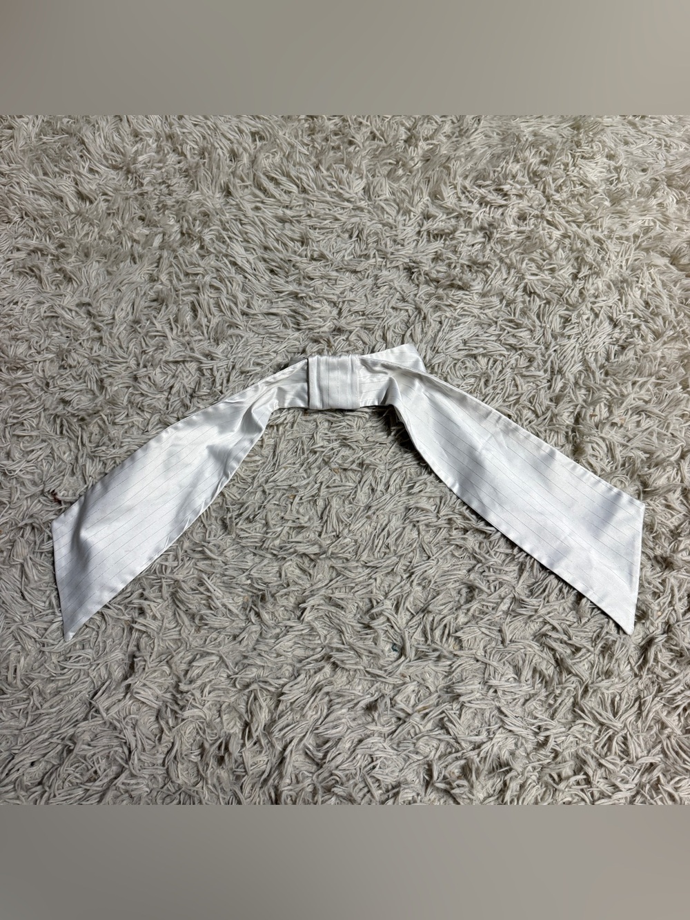 White Stock & Style Horseback Riding English Stock Tie. Good Condition.